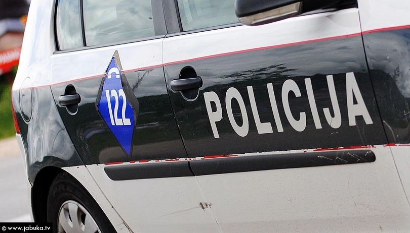 Žena iz Gradačca najvjerovatnije ubijena sjekirom, muž samoubistvo izvršio vješanjem